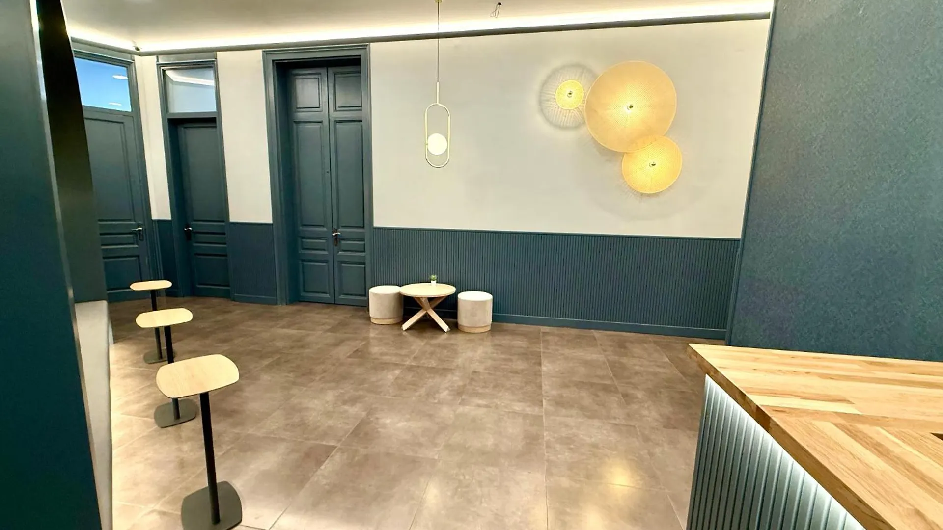 Hip Karma Hostel Barselona İspanya