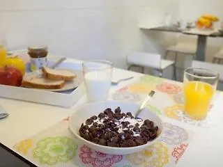 ヒップ カルマ ホステル バルセロナ